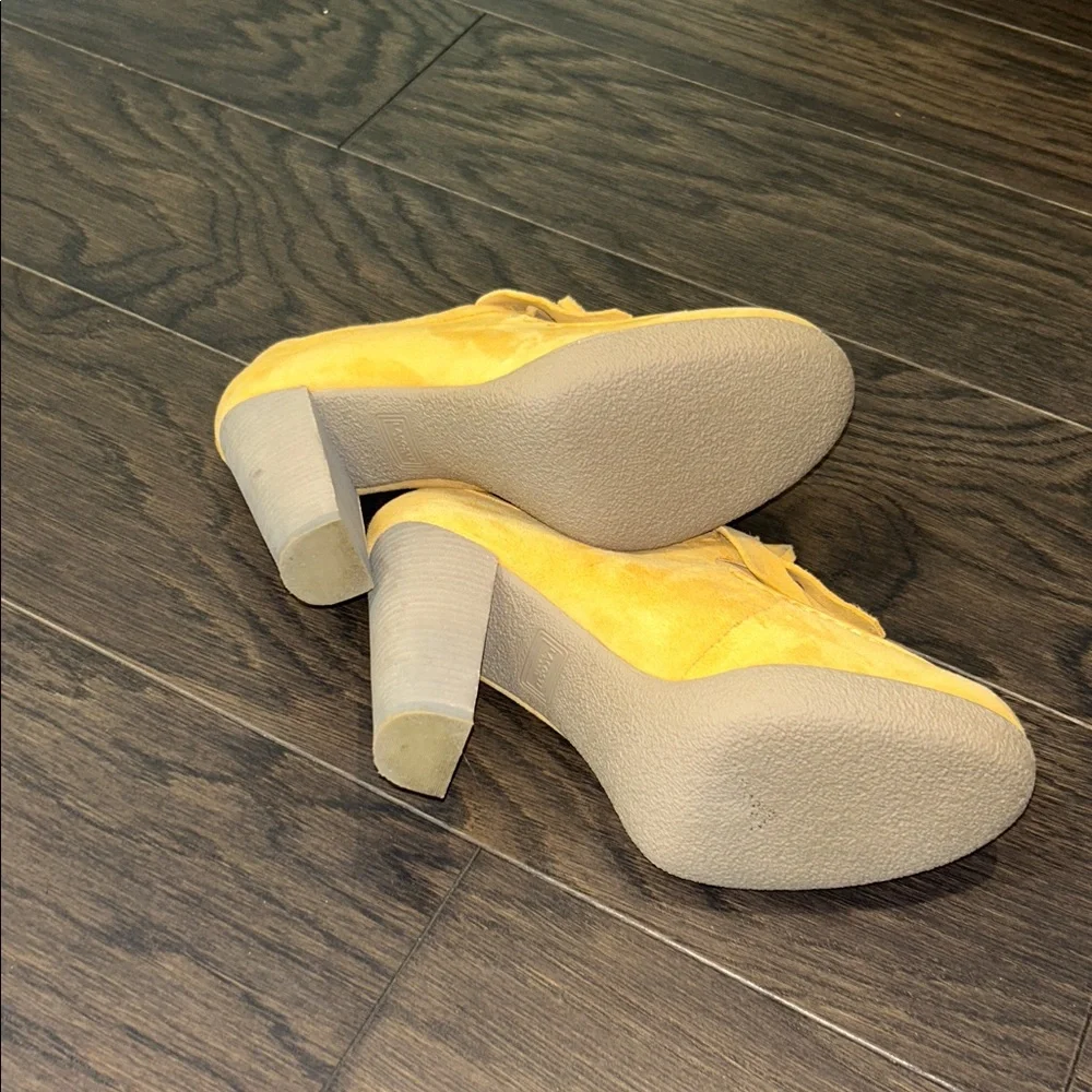 Lacoste Mustard Suede Heeled Loafers - Picture 6 of 8